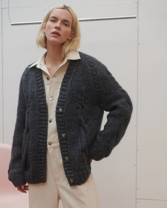 Vilnelė: Dark Grey Merino Wool Cardigan