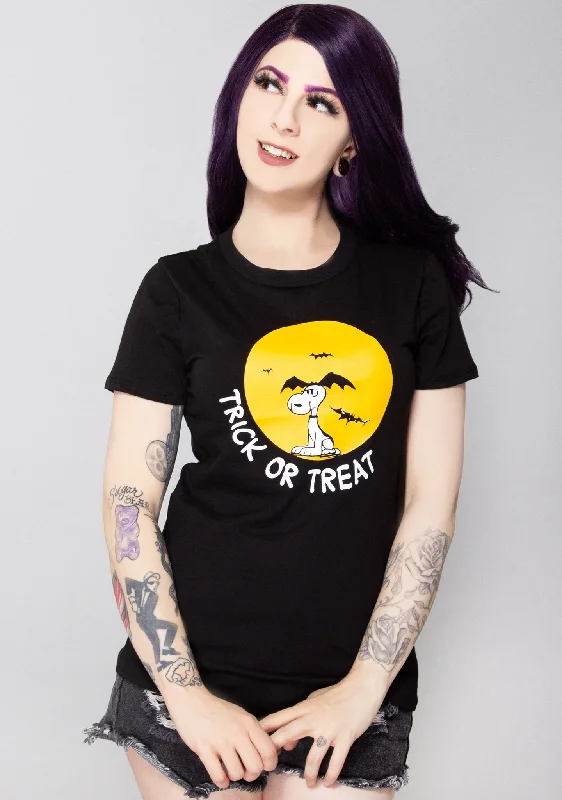 X Peanuts Trick Or Treat T-Shirt