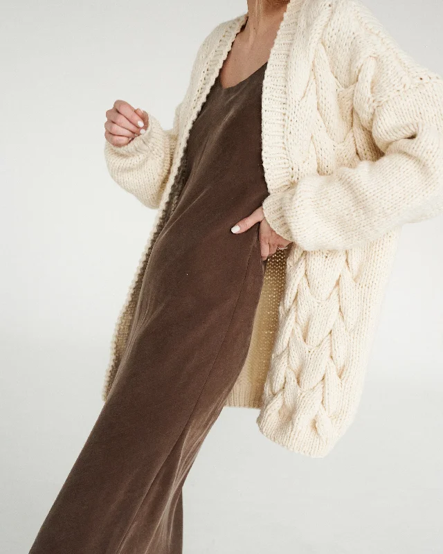 Twisted Erik: Oat Milk Wool Cardigan