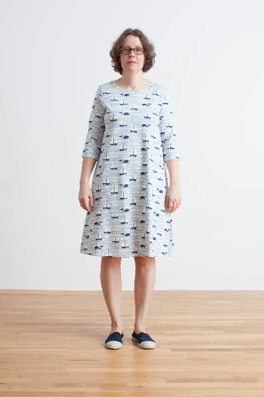 Women's Helsinki Dress - Sailboats Ocean Blue & Navy