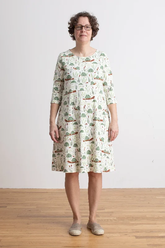 Women's Helsinki Dress - Turtles Green