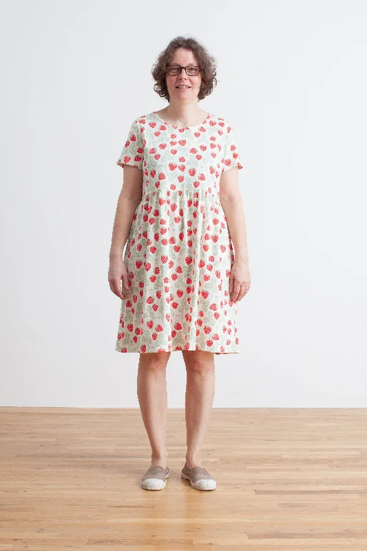 Women's Stockholm Dress - Strawberries Red & Green