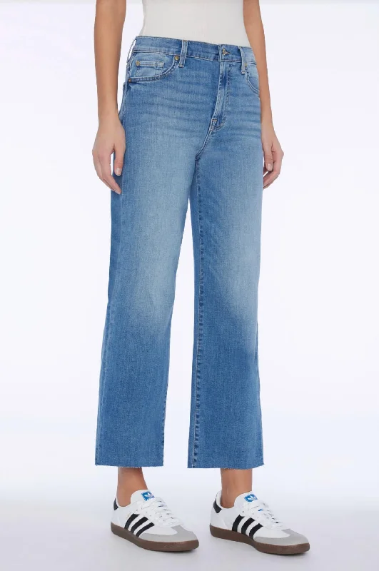 Cropped Alexa Jeans In Astra