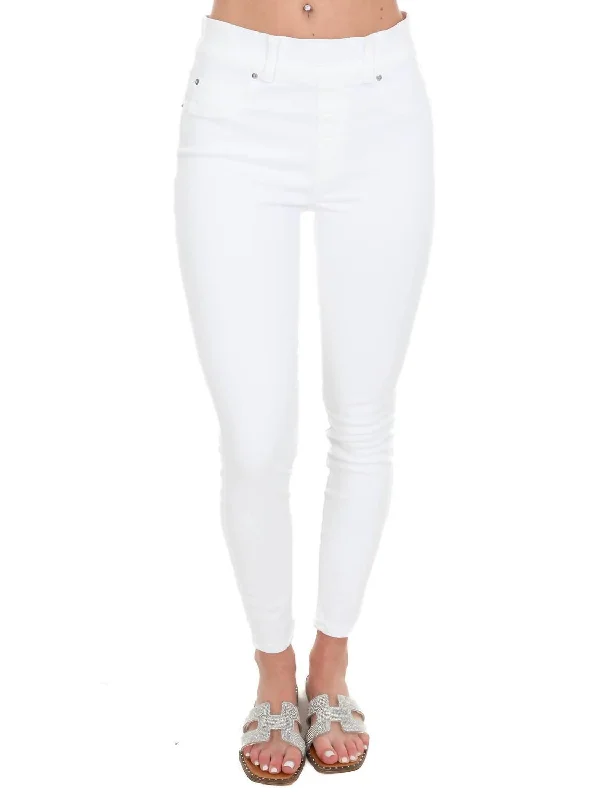 Skinny Jeans In White